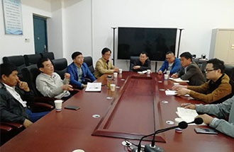 縣委二樓會(huì)議室召開(kāi)愛(ài)德時(shí)代新能源項(xiàng)目施工進(jìn)度協(xié)調(diào)會(huì)-志遠(yuǎn)凈化負(fù)責(zé)軟電池生產(chǎn)車(chē)間凈化工程的設(shè)計(jì)與施工